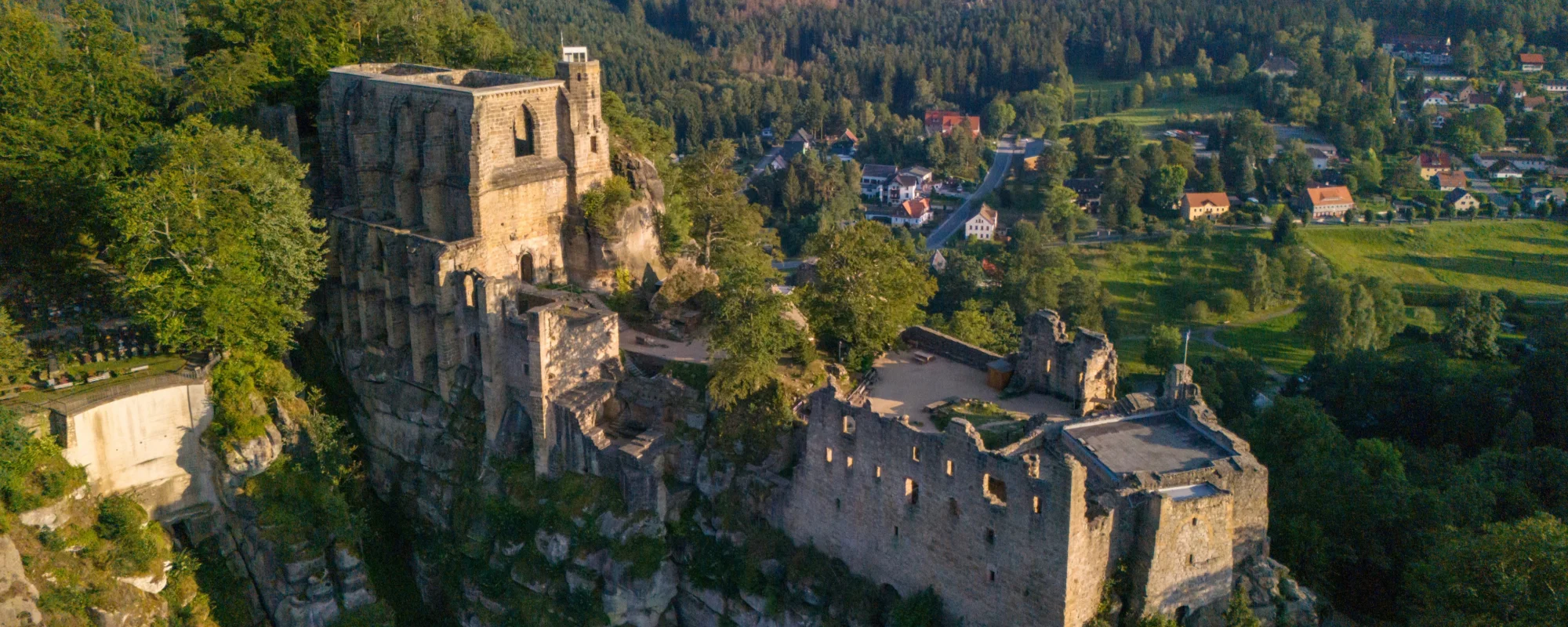Burg und Kloster Oybin