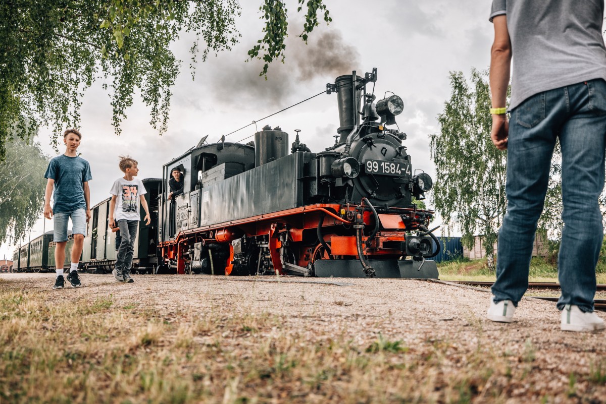 Dampfzug der Döllnitzbahn im Bahnhof Mügeln.  © Philipp Herfort Photography