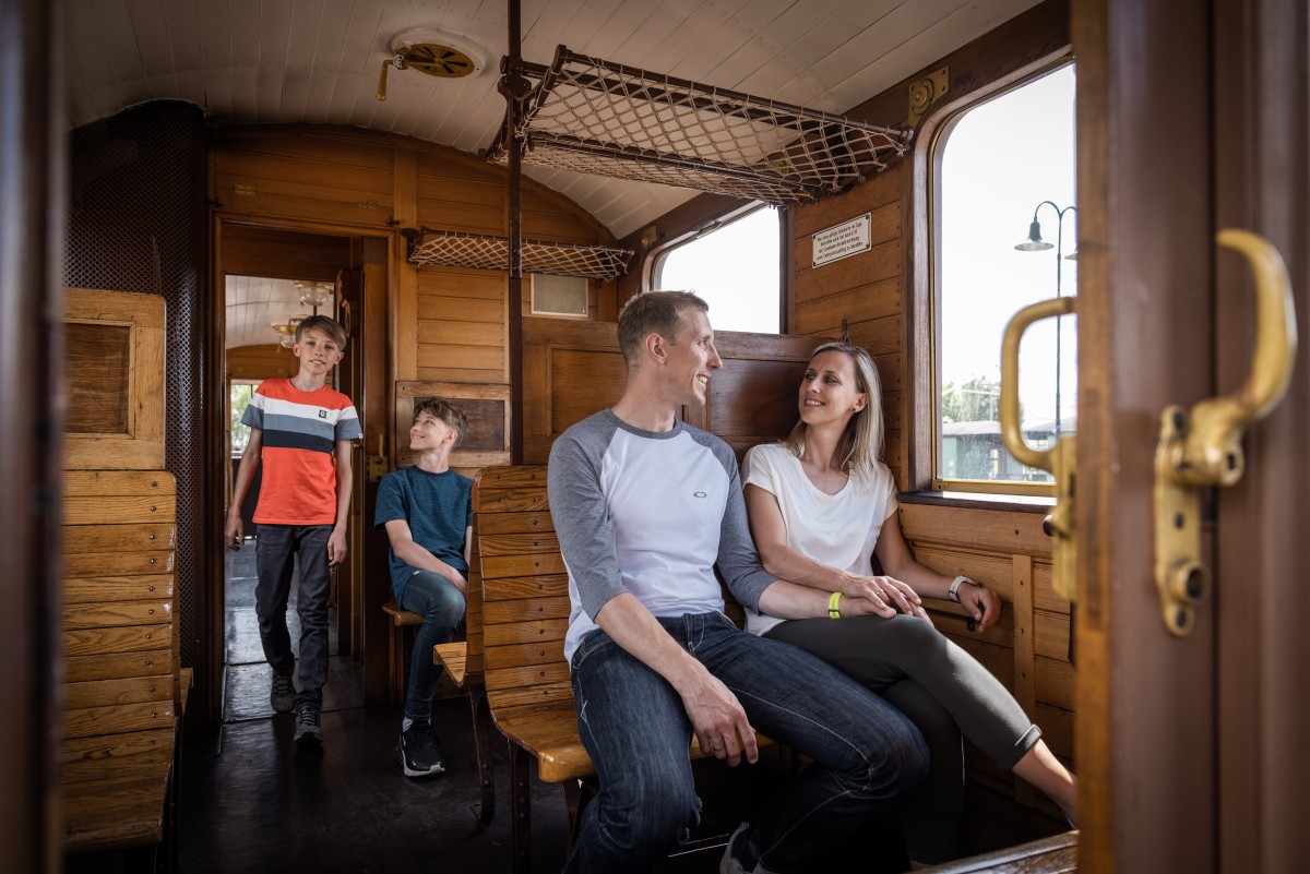 Traditionsbahn Radebeul © Philipp Herfort Photography