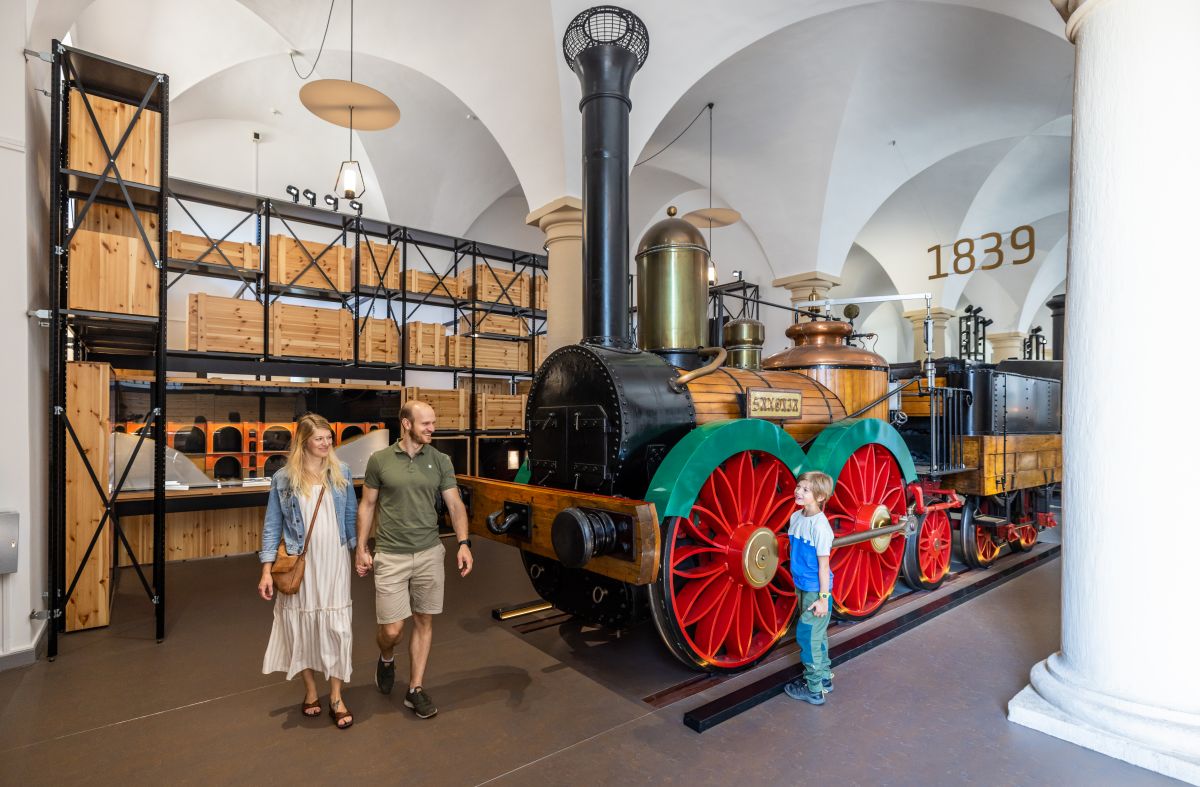 Lokomotive Saxonia im Verkehrsmuseum Dresden © Philipp Herfort Photography